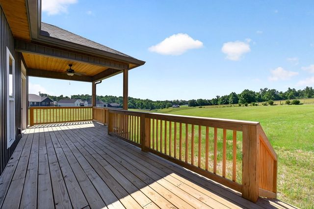 4114 Summer Pt, Cookeville, TN 38501