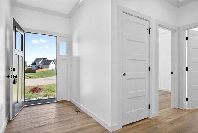 4114 Summer Pt, Cookeville, TN 38501