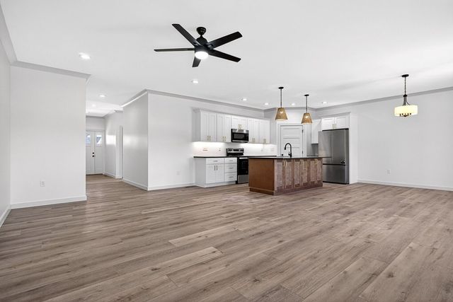 4114 Summer Pt, Cookeville, TN 38501