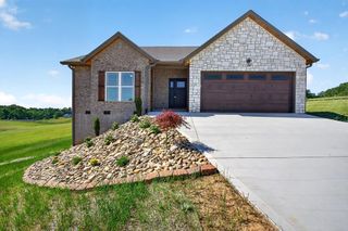 4114 Summer Pt, Cookeville, TN 38501