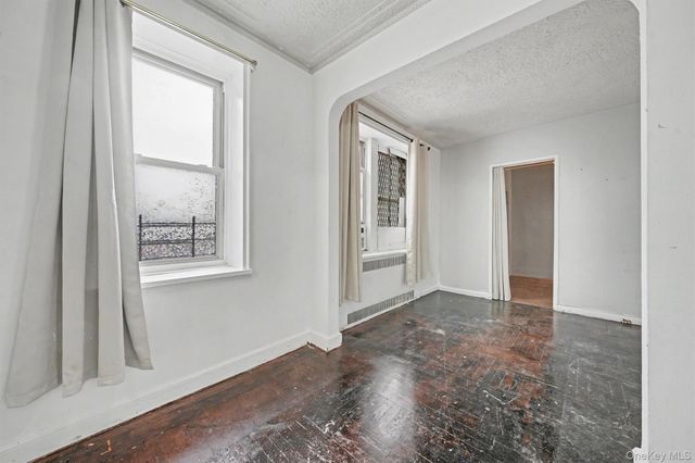 2190 boston Road 6B, Bronx, NY 10462