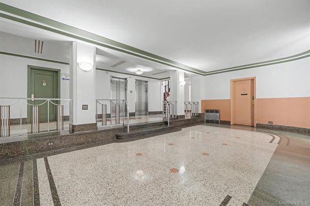 2190 boston Road 6B, Bronx, NY 10462