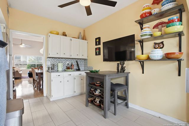 7123 Thrush View Ln Apt 35, San Antonio, TX 78209