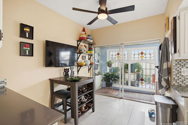 7123 Thrush View Ln Apt 35, San Antonio, TX 78209