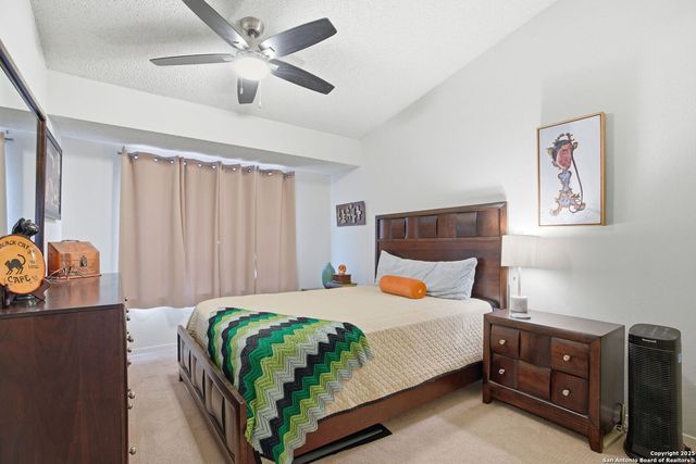 7123 Thrush View Ln Apt 35, San Antonio, TX 78209