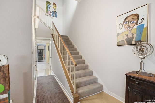 7123 Thrush View Ln Apt 35, San Antonio, TX 78209