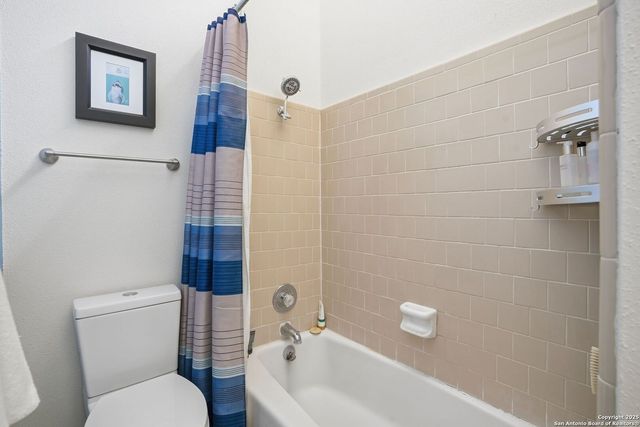 7123 Thrush View Ln Apt 35, San Antonio, TX 78209