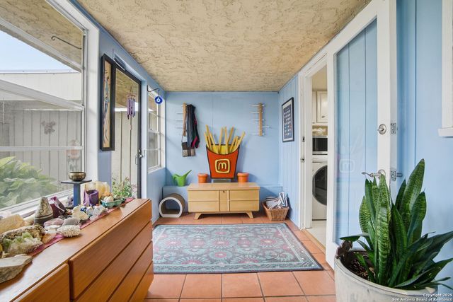 7123 Thrush View Ln Apt 35, San Antonio, TX 78209