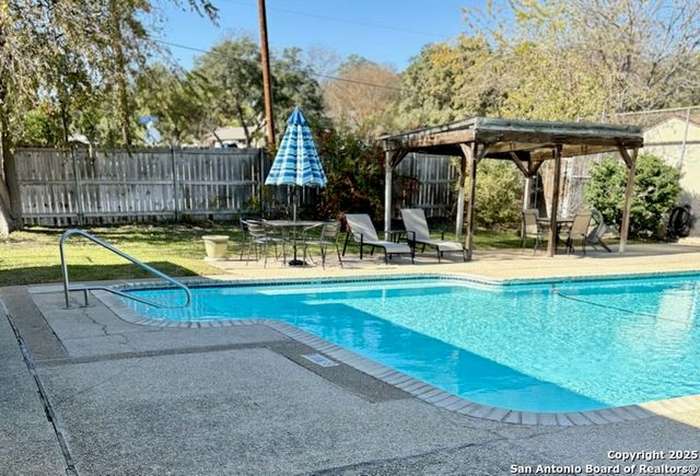 7123 Thrush View Ln Apt 35, San Antonio, TX 78209