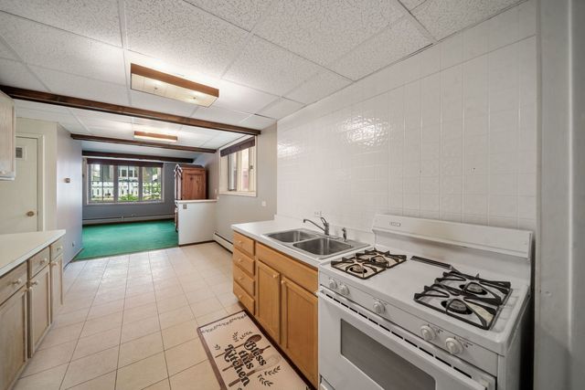3517 S Lowe Avenue, Chicago, IL 60609
