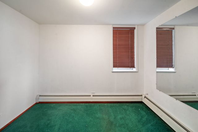 3517 S Lowe Avenue, Chicago, IL 60609