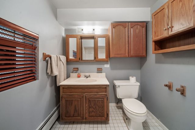 3517 S Lowe Avenue, Chicago, IL 60609