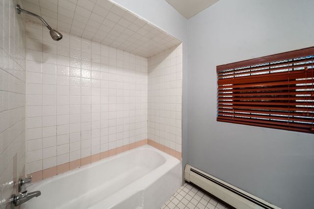 3517 S Lowe Avenue, Chicago, IL 60609