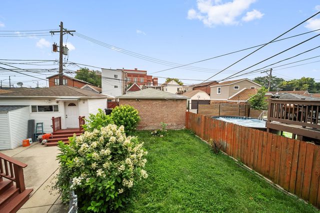 3517 S Lowe Avenue, Chicago, IL 60609
