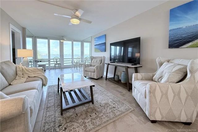1950 SW Palm City Road 14-305, Stuart, FL 34994