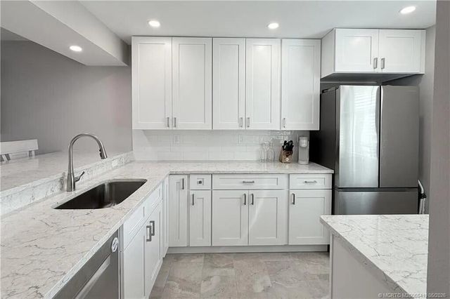 1950 SW Palm City Road 14-305, Stuart, FL 34994