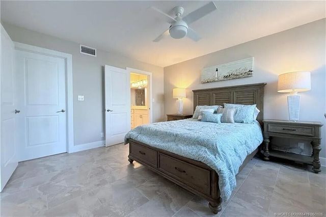 1950 SW Palm City Road 14-305, Stuart, FL 34994