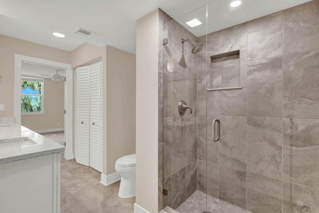 1950 SW Palm City Road 14-305, Stuart, FL 34994