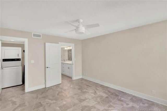 1950 SW Palm City Road 14-305, Stuart, FL 34994