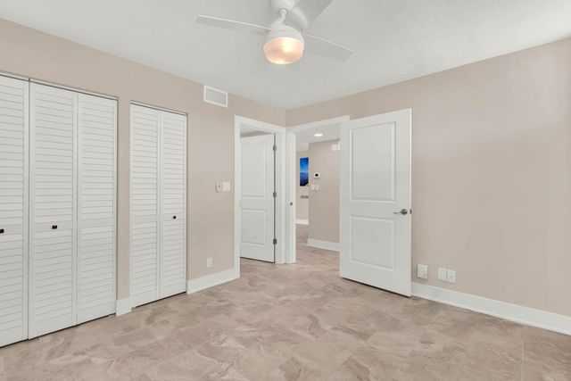 1950 SW Palm City Road 14-305, Stuart, FL 34994
