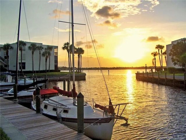 1950 SW Palm City Road 14-305, Stuart, FL 34994