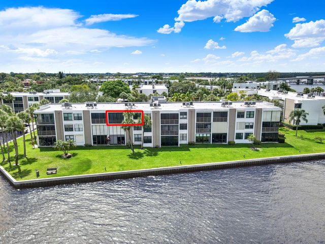 1950 SW Palm City Road 14-305, Stuart, FL 34994
