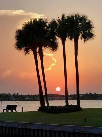 1950 SW Palm City Road 14-305, Stuart, FL 34994