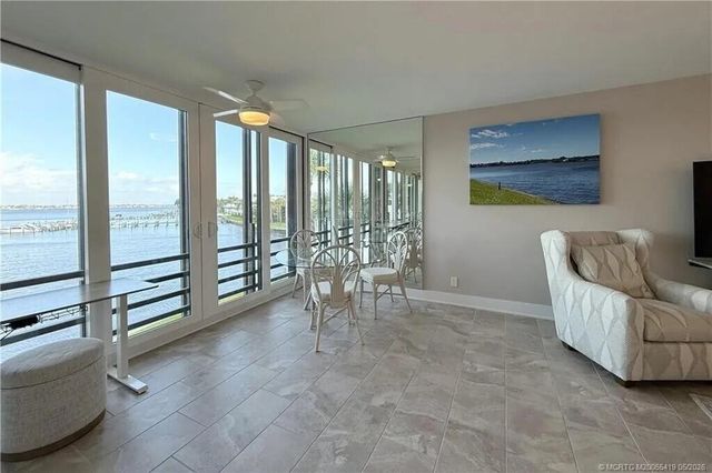 1950 SW Palm City Road 14-305, Stuart, FL 34994