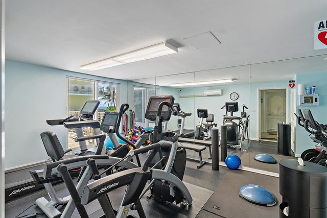 100 Royal Palm Way F1, Palm Beach, FL 33480