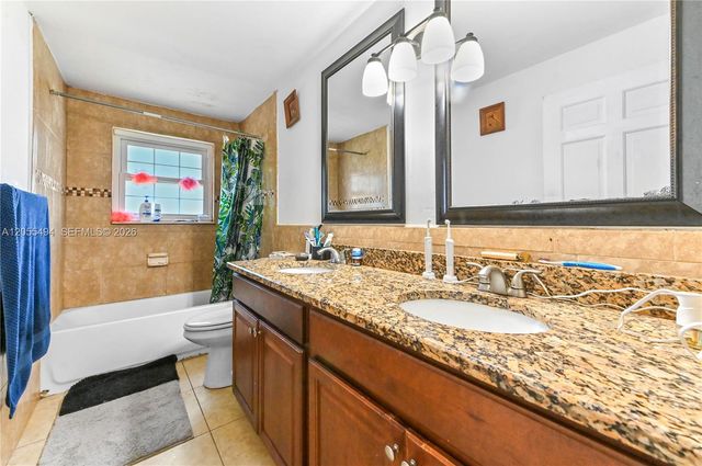 315 SW 12th Avenue, Boynton Beach, FL 33435