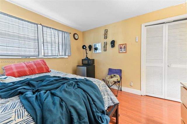315 SW 12th Avenue, Boynton Beach, FL 33435