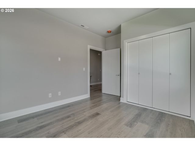 6802 Se Genrosa St, Hillsboro, OR 97129