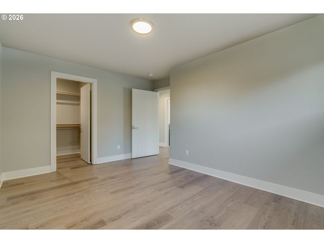 6802 Se Genrosa St, Hillsboro, OR 97129