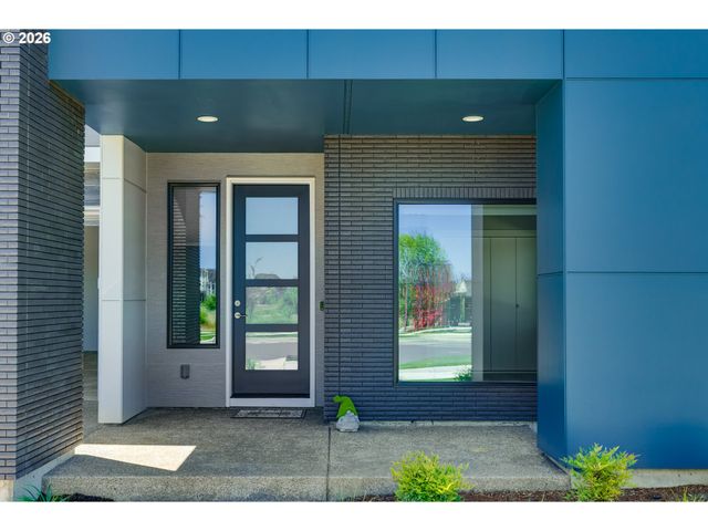 6802 Se Genrosa St, Hillsboro, OR 97129