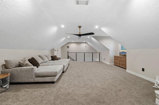 1418 Sendera Ranch Drive, Magnolia, TX 77354
