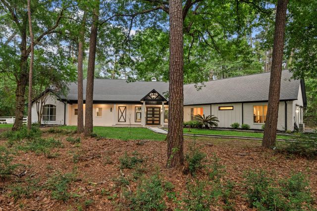 1418 Sendera Ranch Drive, Magnolia, TX 77354