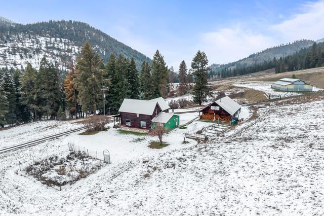 2300 Clugston Onion Creek Rd, Colville, WA 99114