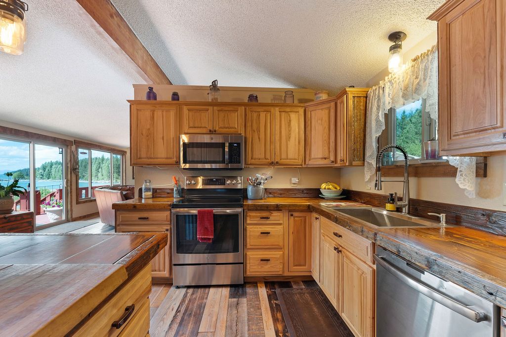 15286 Woods Bay Point Road, Bigfork, MT 59911 photo 16