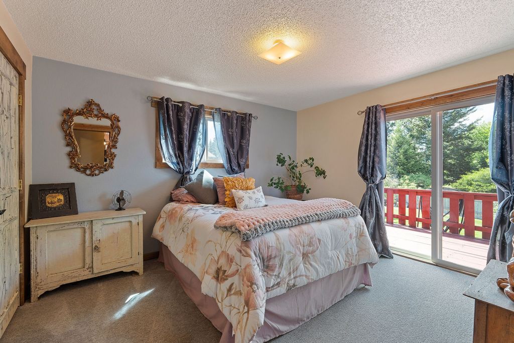 15286 Woods Bay Point Road, Bigfork, MT 59911 photo 20