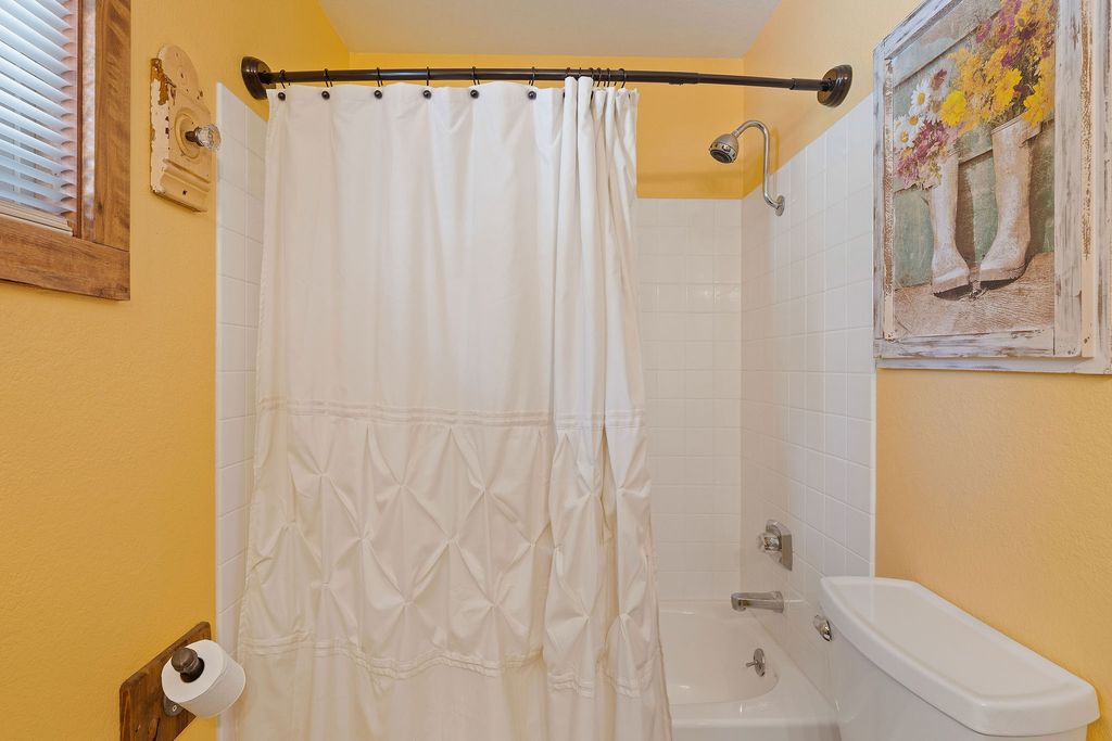 15286 Woods Bay Point Road, Bigfork, MT 59911 photo 26