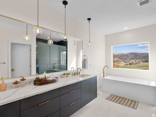 7371 W SUMMIT CREST CIR, Herriman, UT 84096