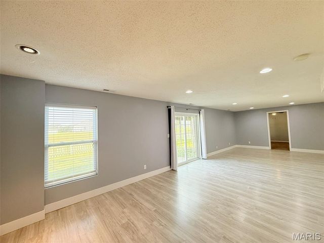 18405 Walnut Grove Court, Wright City, MO 63390