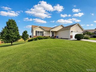 18405 Walnut Grove Court, Wright City, MO 63390