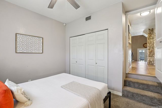 122 Nueces, Seguin, TX 78155