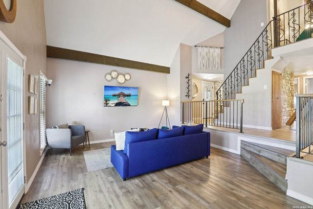 122 Nueces, Seguin, TX 78155