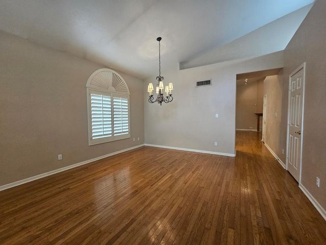 1867 E Brentrup Drive, Tempe, AZ 85283