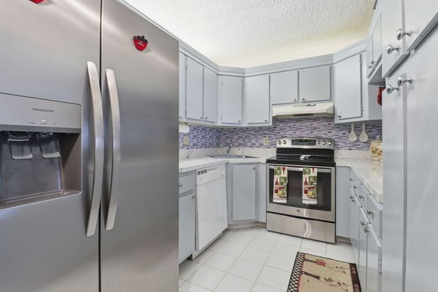 1102 Green Pine Boulevard A1, West Palm Beach, FL 33409