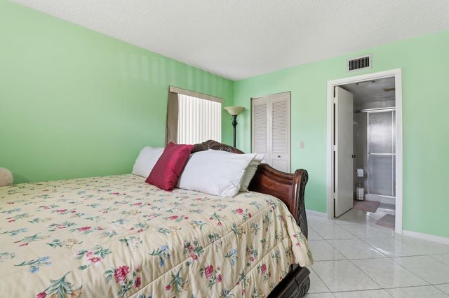 1102 Green Pine Boulevard A1, West Palm Beach, FL 33409