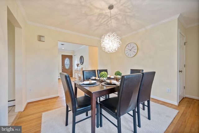 720 W WATERSVILLE RD, Mount Airy, MD 21771