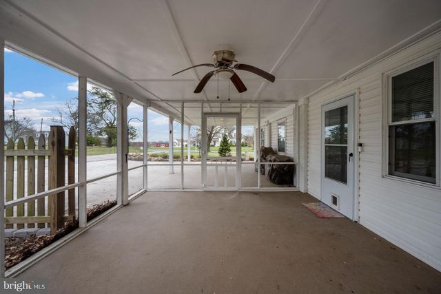 720 W WATERSVILLE RD, Mount Airy, MD 21771